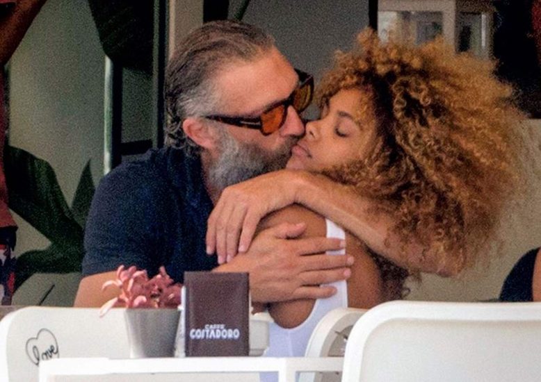 Tina Kunakey kissing Vincent