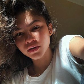 Zendaya sexy on leaked selfie