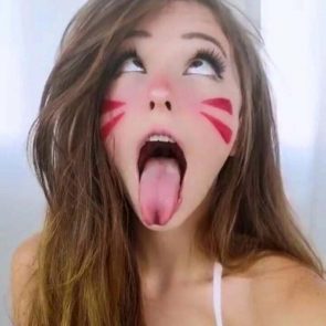 Belle Delphine hot