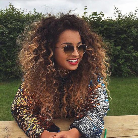 Ella Eyre sexy