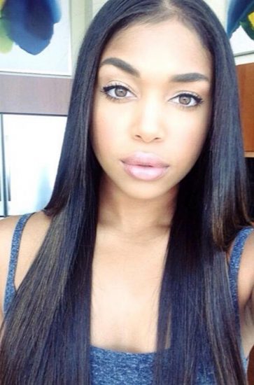 Lori Harvey hot selfie