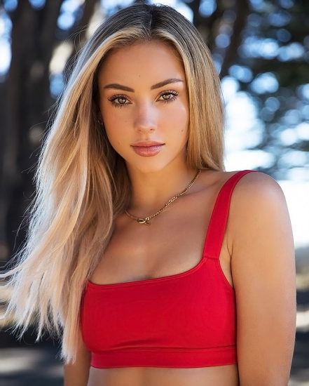 Charly Jordan red top