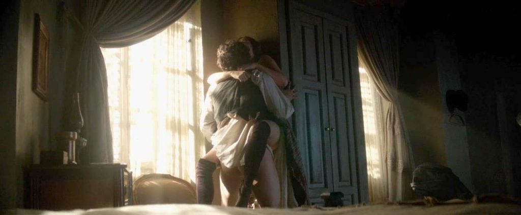 Elizabeth Olsen sex scene