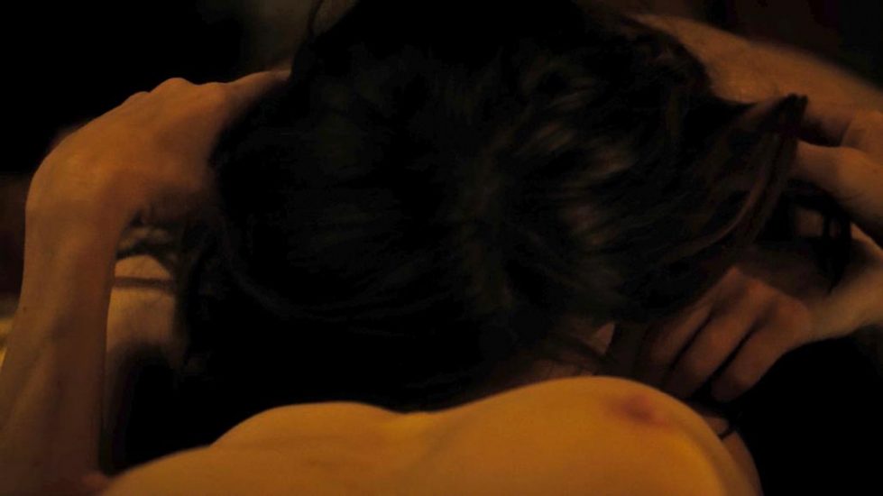 Naomi Watts sex scene