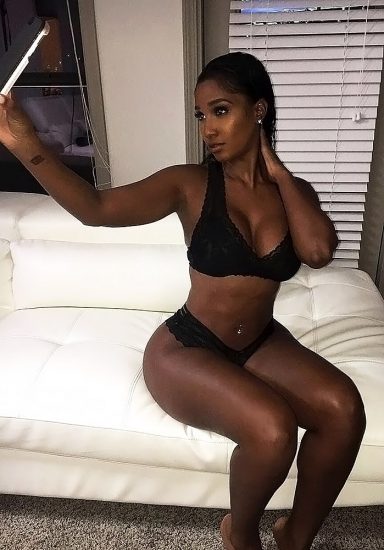 Bernice Burgos lingerie