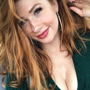 abigale mandler cleavage