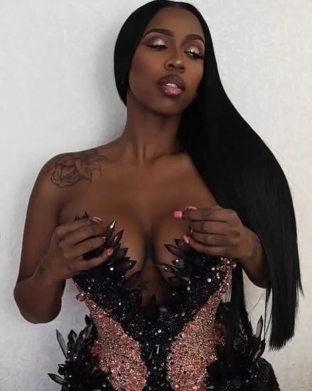 Kash Doll topless