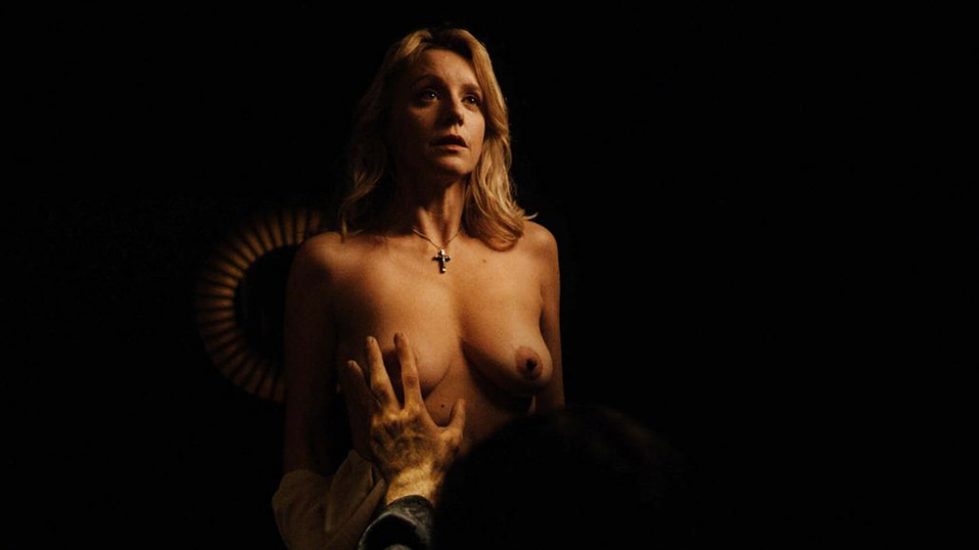 Ludivine Sagnier nude nipples