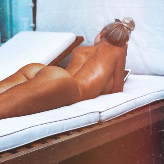 Rosanna Arkle nude ass