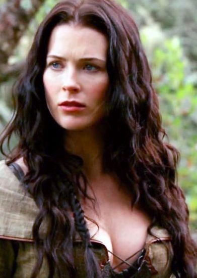 Bridget Regan hottie