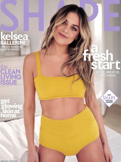 Kelsea Ballerini hot in yellow