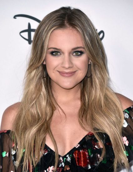 Kelsea Ballerini beauty