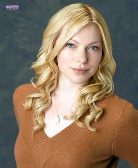 Laura Prepon Nude and Sexy Pics & Porn Video & Sex Scenes