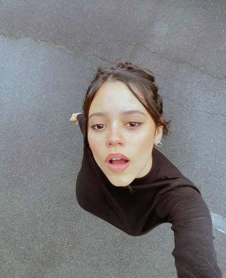 Jenna Ortega Nude Photos and LEAKED Porn