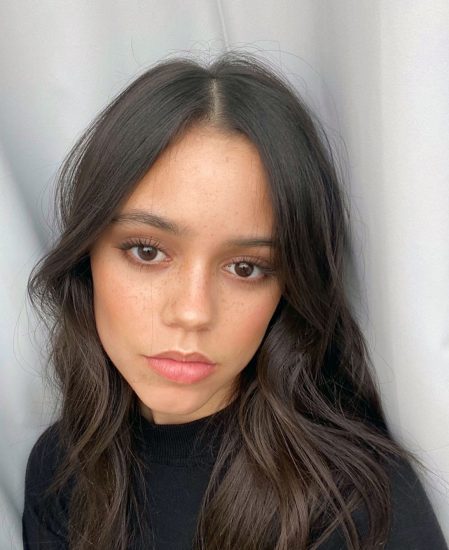 Jenna Ortega Nude Photos and LEAKED Porn