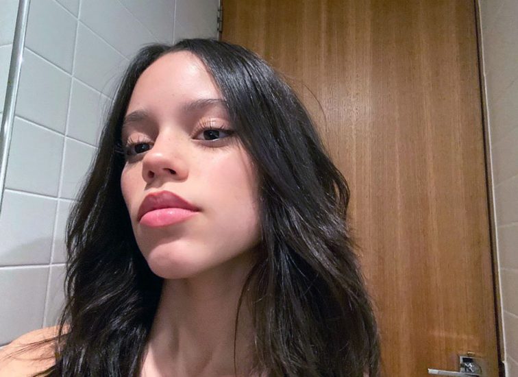 Jenna Ortega Nude Photos and LEAKED Porn