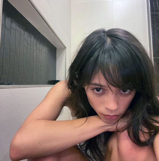 Jenna Ortega Nude Photos and LEAKED Porn